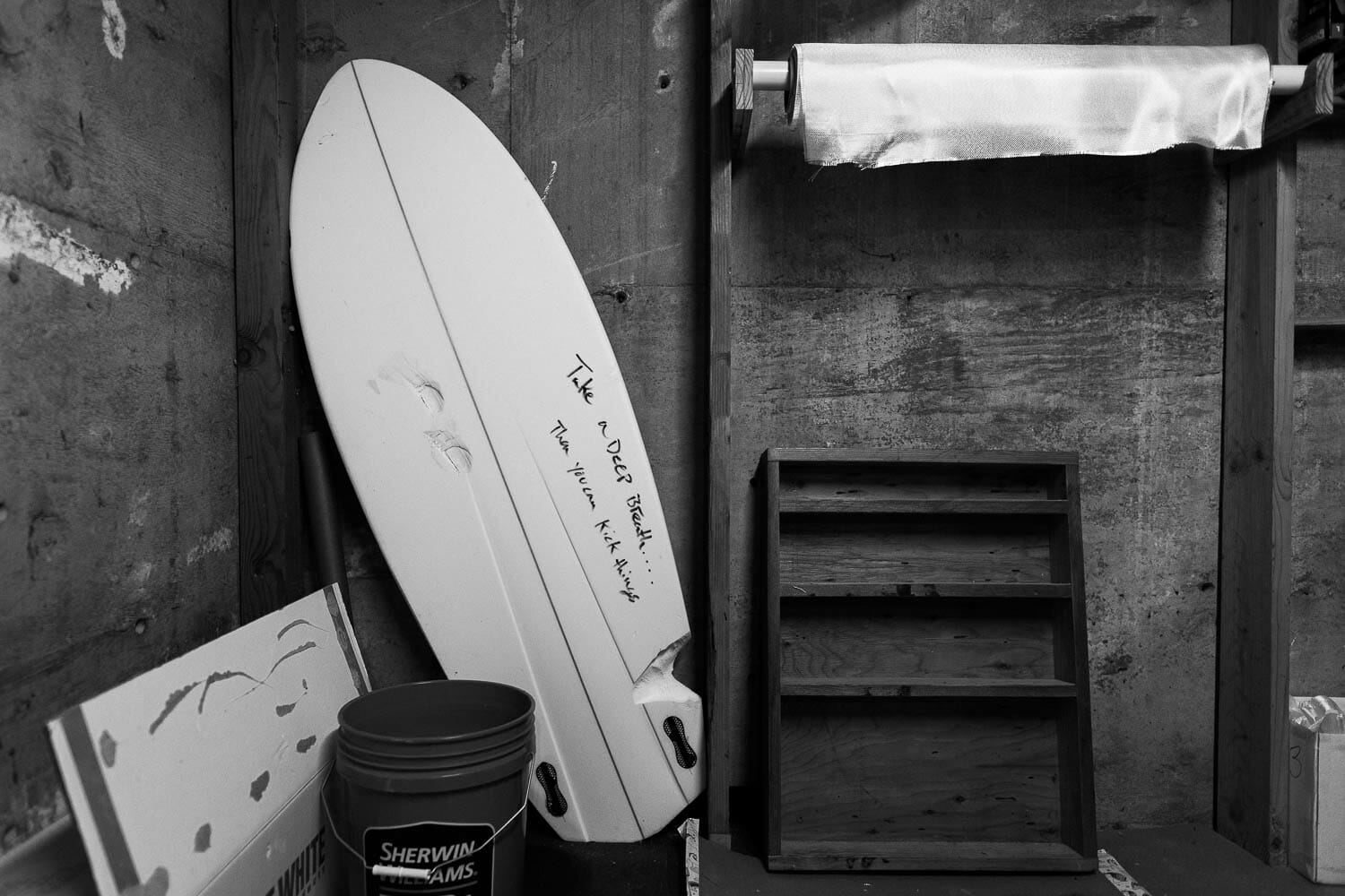 shaping-surfboards-3388